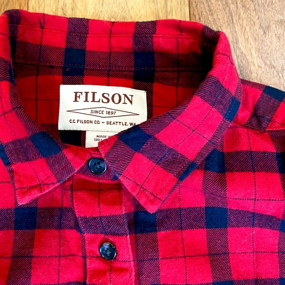 Women's Filson Flannel Button Up - Picture 2 of 2